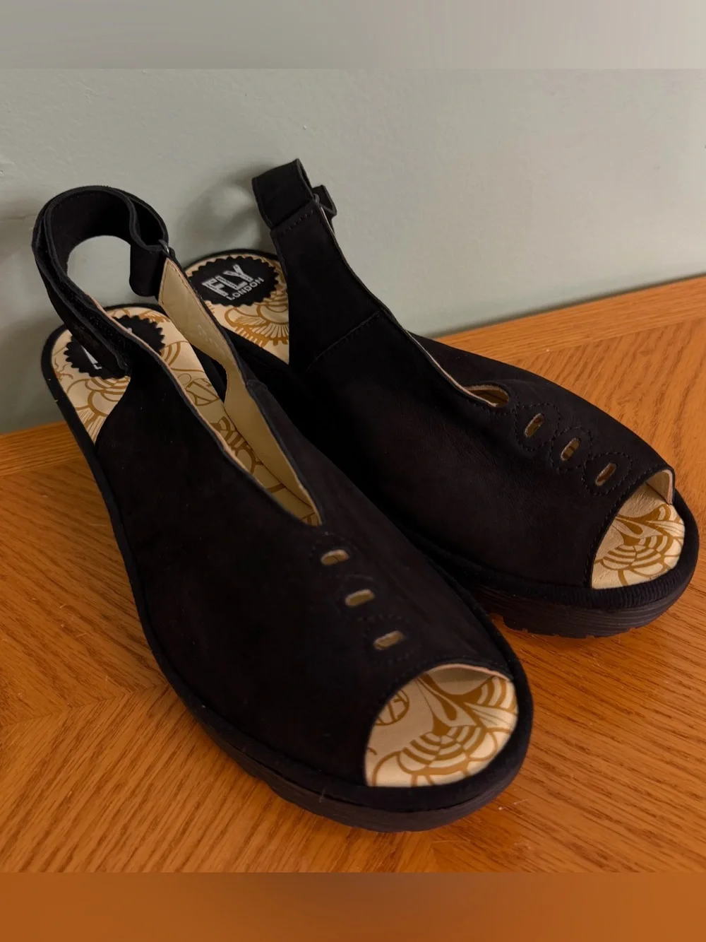 FLY London Womens Yeay 387 Leather Peep-Toe Slingback Black Women Sz 40 9-9.5